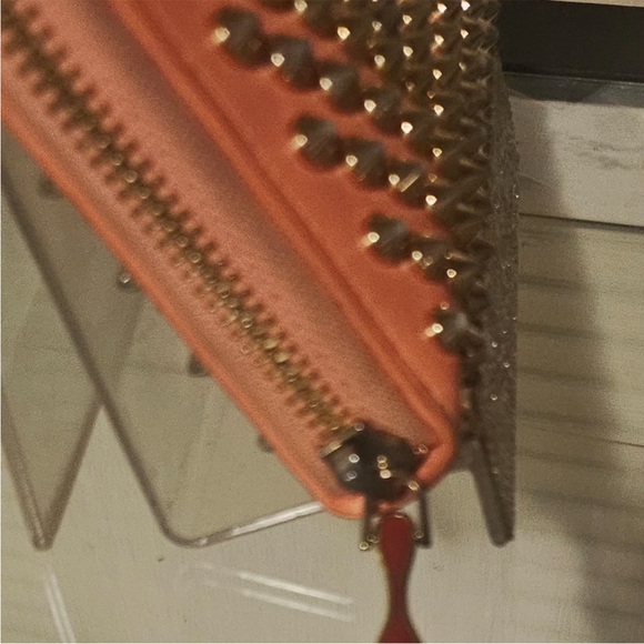 CHRISTIAN LOUBOUTIN CLASSIC WALLET - Picture 9 of 10